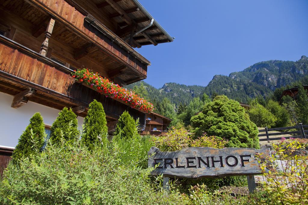 Haus Erlenhof Apartamento Alpbach Exterior foto